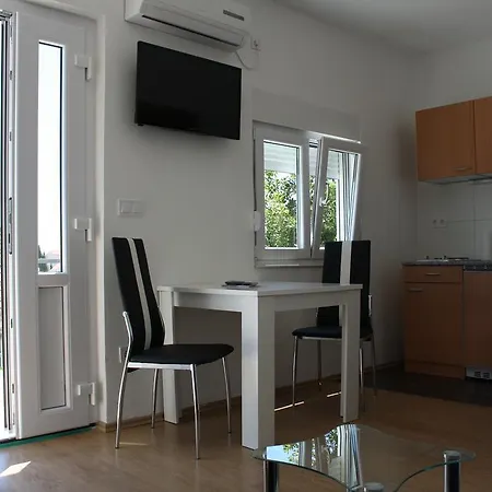 Apartments Suker Trogir Exterior photo