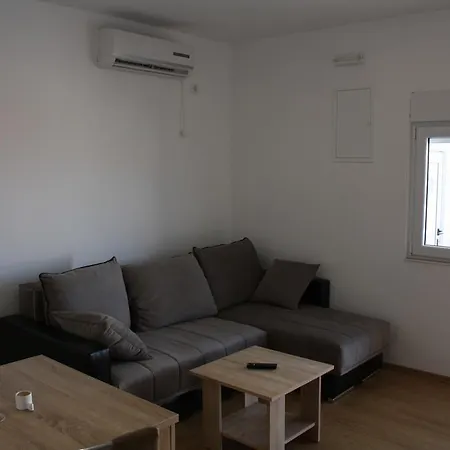 Apartments Suker Trogir Exterior photo